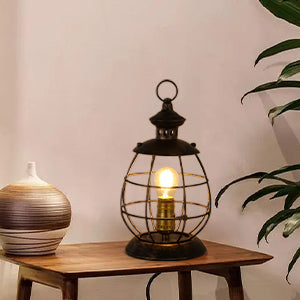 Retro Industrial Metal Lantern Table Lamp